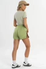 Shorts Dália Pistache Acetinado - Imagem 6