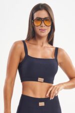 Top Iris Preto Canelado