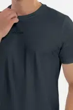 Camiseta Pima Carvalho Chumbo - Imagem 4