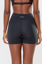 Shorts Hibisco Preto Fly - Imagem 4