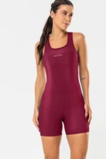 Macaquinho Peonia Bordô Glow