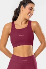 Top Cravo Cranberry Canelado Bechose – Alta Compressão e Cobertura Total